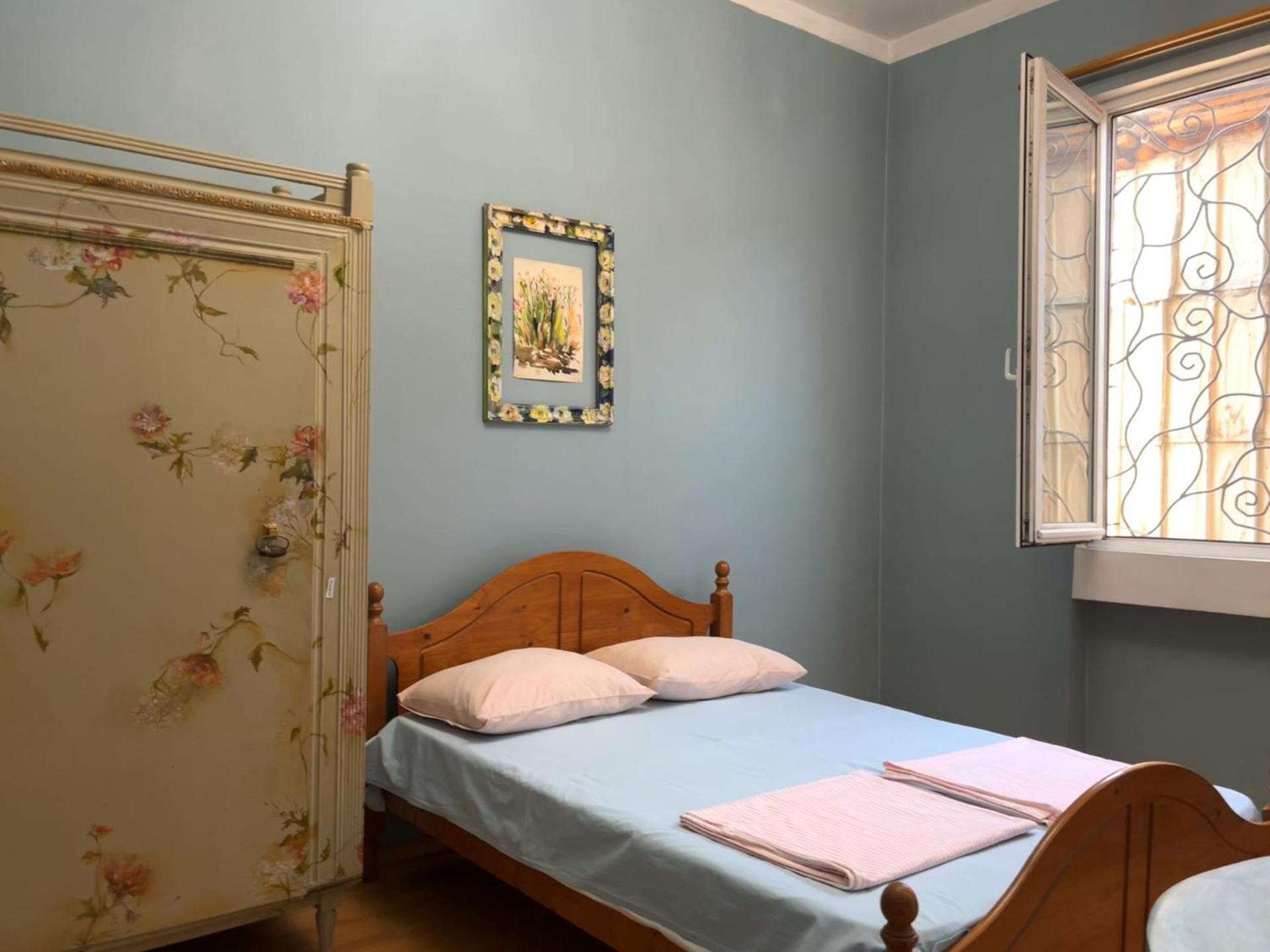 Guest House One Two Three Tbilisi ภายนอก รูปภาพ